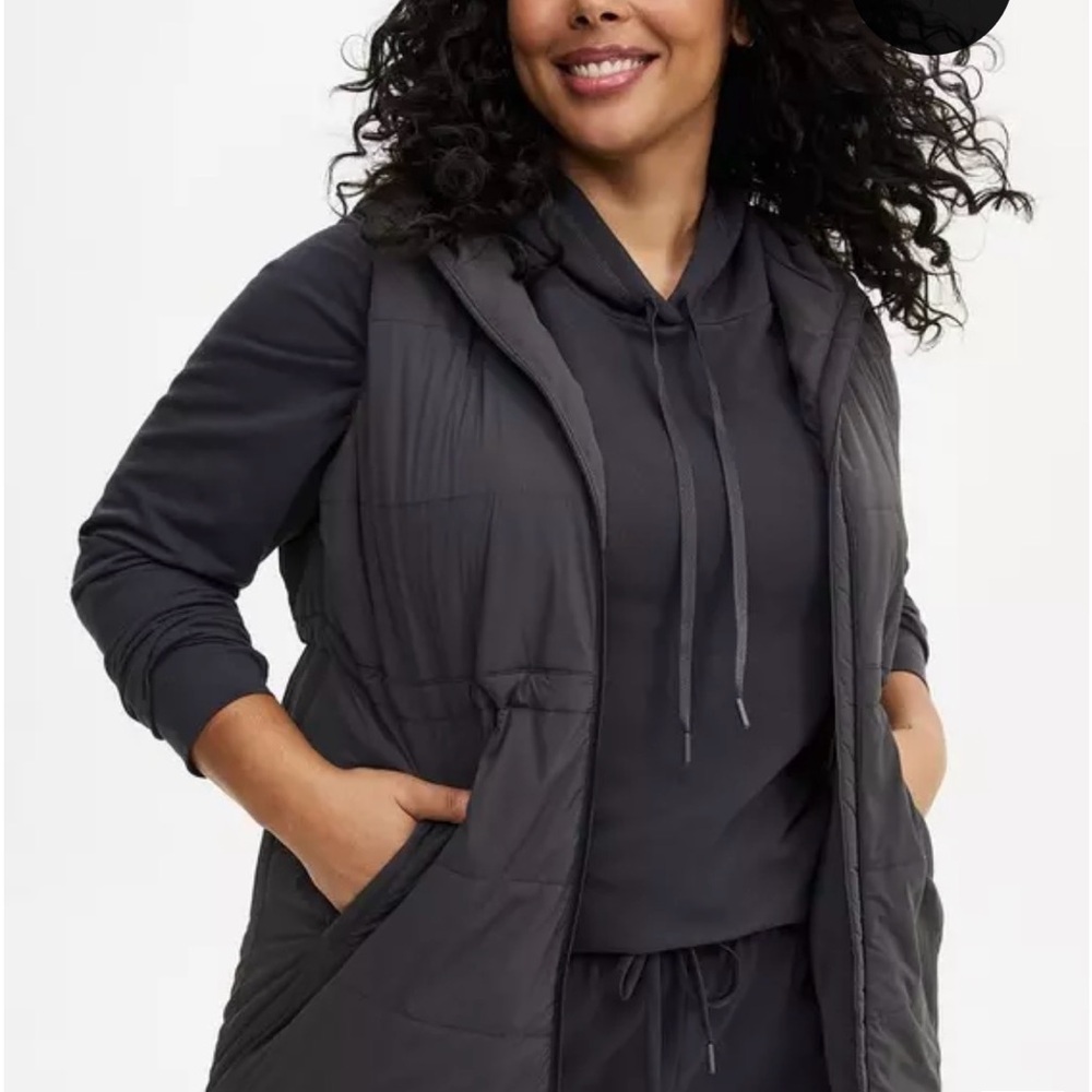Torrid active puffervest with Hoodie